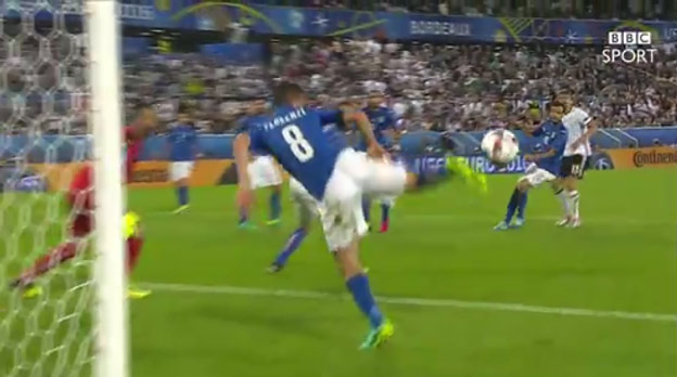 Keď už je Buffon prekonaný, zastúpi ho akrobaticky Florenzi! (VIDEO)