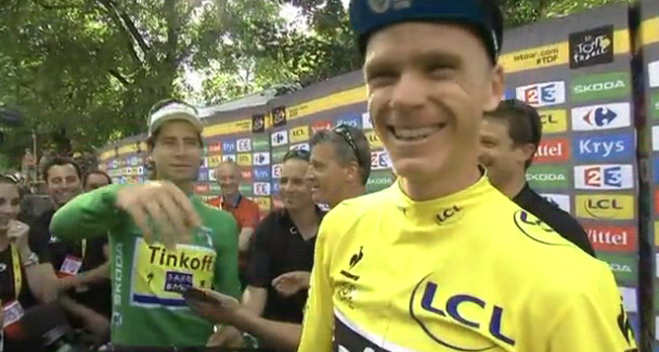 Froome sa pýtal Sagana, prečo zase nevyhral, ten mu potom chcel strhnúť čiapku (VIDEO)