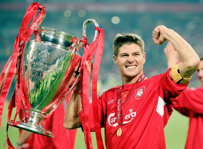 Legendárny Steven Gerrard ukončil svoju futbalovú kariéru. Pripomeňme si jeho nezabudnuteľný gól v Lige Majstrov! (VIDEO)