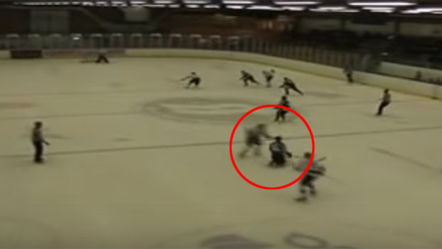 Zaslúžil si! Mladý hokejista vo Švédsku dostal za toto dvojročný trest! (VIDEO)