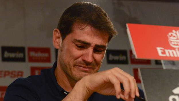 Iker Casillas sa rozplakal na rozlúčkovej tlačovke s Realom Madrid (VIDEO)
