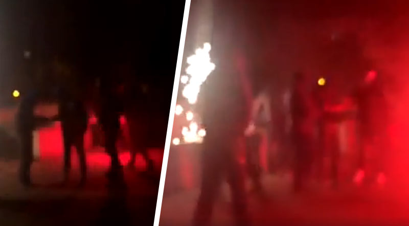 Fanúšikovia Slovana so svetlicami a delobuchmi protestovali pred domov jedného z členov disciplinárnej komisie: SFZ je banda sku*vená! (VIDEO)