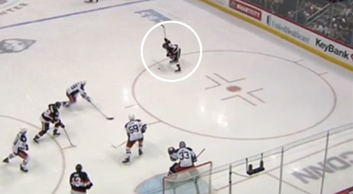 Christian Jaroš má za sebou premierový gól v AHL. Pozrite si jeho nechytateľnú delovku! (VIDEO)