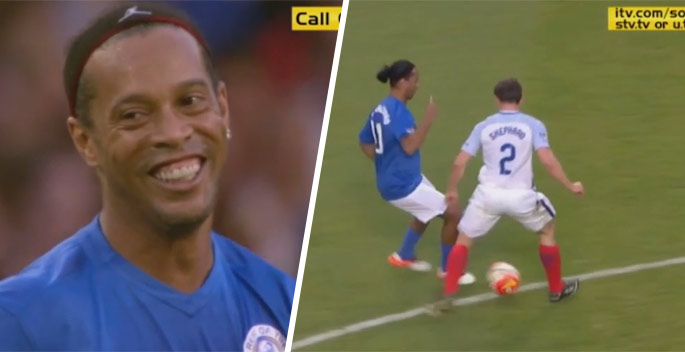 Ronaldinho znemožnuje súperov aj naďalej: Anglicku nasadil v charitatívnom zápase 2-krát jasličky behom pár sekúnd! (VIDEO)