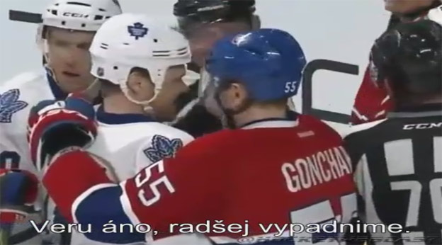 Vtipná komunikácia medzi dvoma veteránmi NHL počas šarvátky