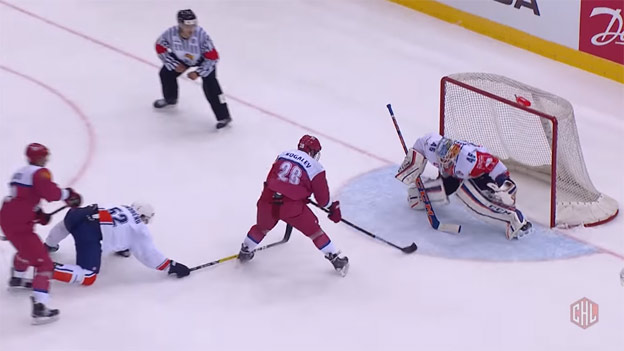 Mladý Bielorus ohúril svojim gólom v hokejovej Lige Majstrov! (VIDEO)