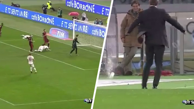 Kucka nedal obrovskú šancu, tréner AC Milána od zlosti rozkopal flašku! (VIDEO)