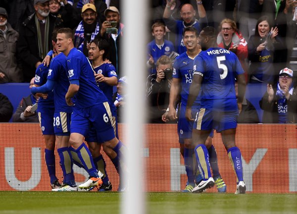 Nič nové: Leicester naložil Swansea 4:0 a vedie Premier League o 8 bodov! (VIDEO)