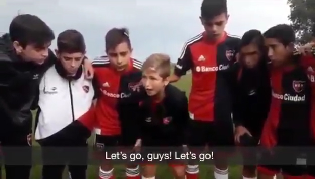 Tomu sa povie pravý vodca: 10-ročný futbalista predviedol perfektnú motivačnú reč, ktorá sa stala hitom ineternetu! (VIDEO)