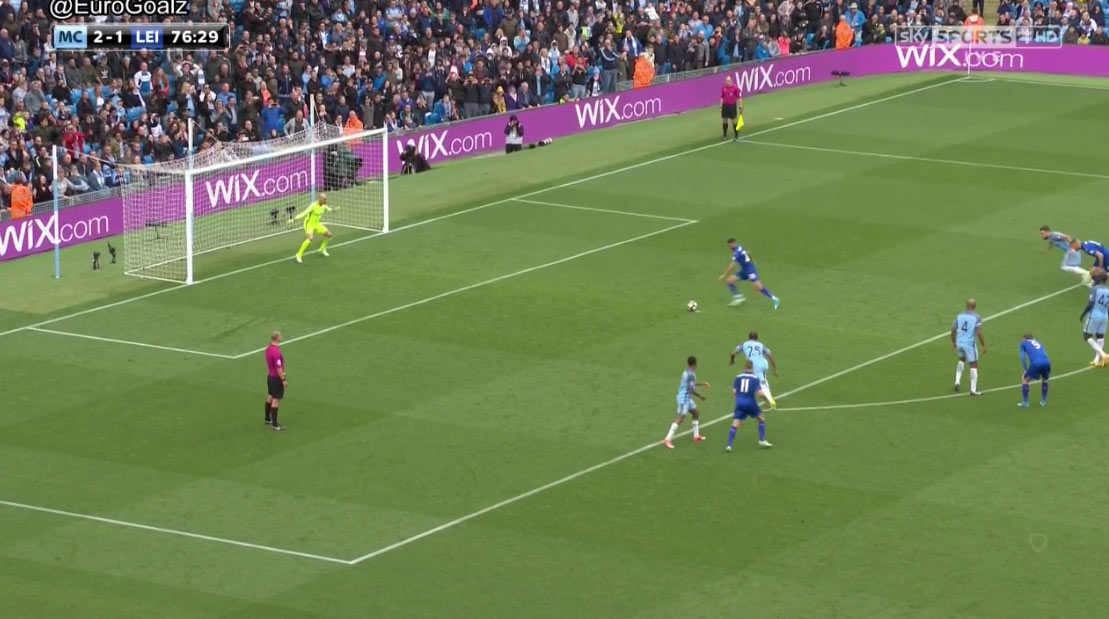 Kuriózny moment v Premier League: Leicestru neuznali gól z penalty. Mahrez sa totiž pošmykol! (VIDEO)