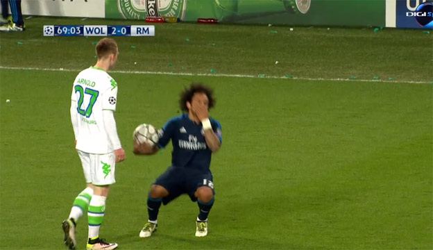 Marcelo si zaslúži Oscara! Jeho divadielko v zápase s Wolfsburgom hitom internetu! (VIDEO)