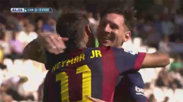 Messi mohol po faule na Neymara zaznamenať hetrik, penaltu prenechal pre Neymara!