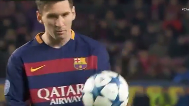 Messi mohol dať hetrik, penaltu však venoval Neymarovi! Iba málokto by urobil niečo podobné! (VIDEO)