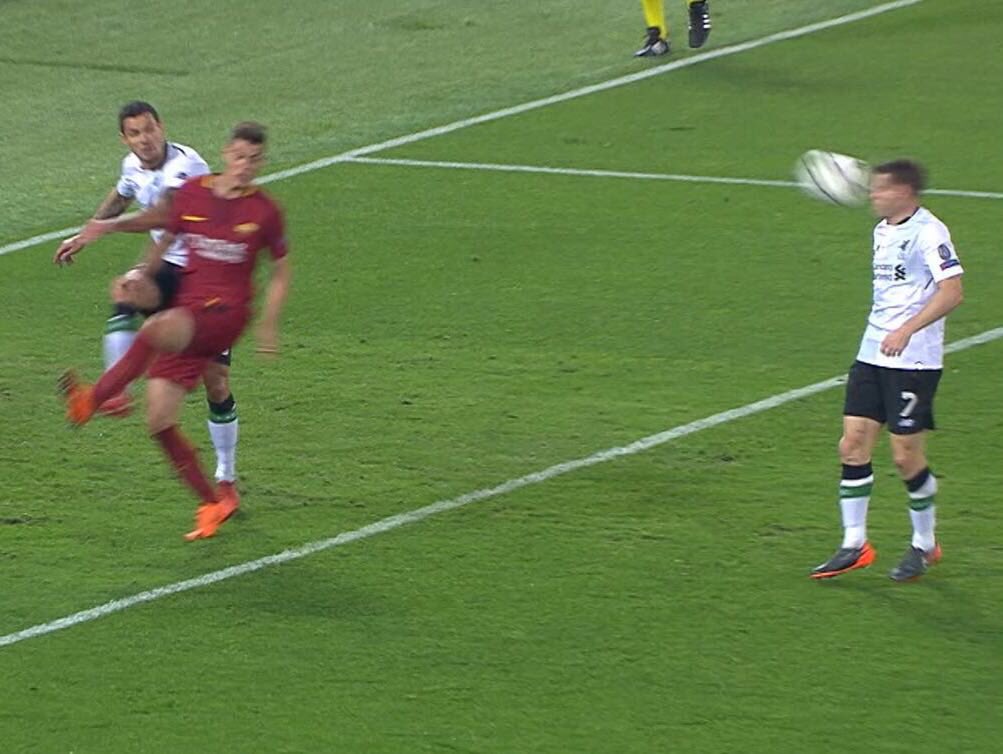 James Milner a jeho epická reakcia na vlastný gól proti AS Rím! (VIDEO)