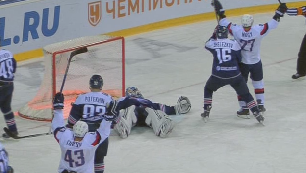 Slovan po výbornom výkone zdolal vonku Magnitogorsk 3:2! (Zostrih)