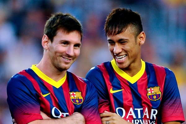 Neymar: Vôbec sa nehanbím, že musím hráť v Barcelone na Messiho, pretože je najlepší na svete!