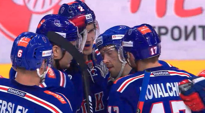 Kovaľčuk s Dacjukom deklasovali Slovan. Belasí na úvod s debaklom na ľade SKA Petrohrad! (VIDEO)