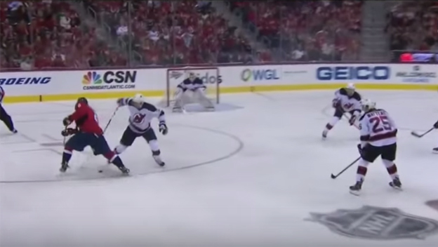 Senzačné sólo Ovečkina v prvom zápase sezóny proti New Jersey Devils (VIDEO)