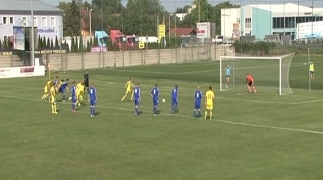 Futbalisti Dunajskej Lužnej si dovolili netradičnú penaltu! (VIDEO)