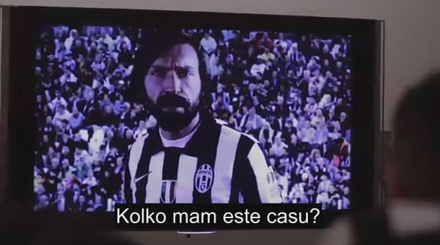Pirlo pobavil v novom videu od Juventusu Turín
