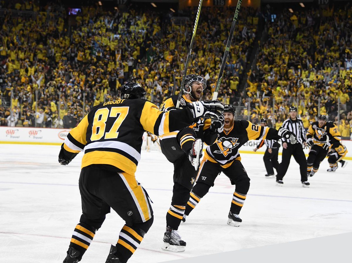 V Pittsburghu takmer padla hala. Kunitz v druhom predĺžení rozhodol o postupe do finále Stanley Cupu! (VIDEO)
