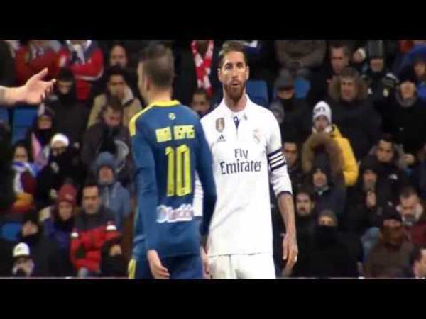 Sergio Ramos sa neudržal a opľul futbalistu Celty Vigo. Zachytila to kamera španielskej televízie! (VIDEO)