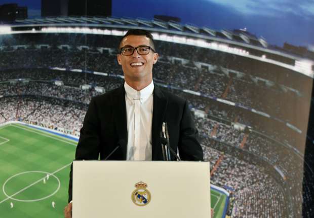 Ronaldo po podpise zmluvy s Realom do 2021: Chcem pokračovať v tom, že som najlepší! (VIDEO)