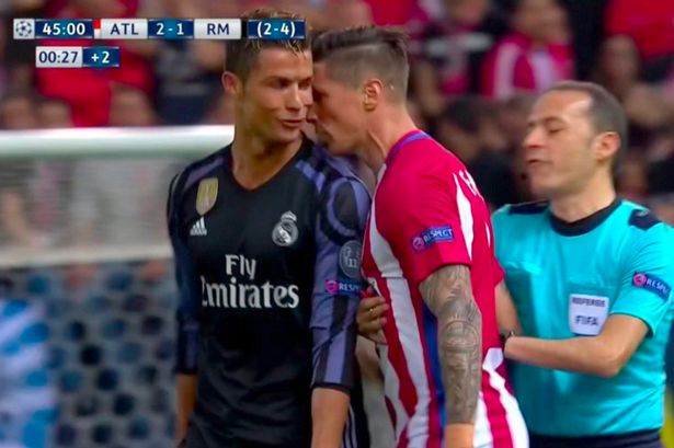 Fernando Torres v konflikte s Cristianom Ronaldom: Si klaun na skur*enec! (VIDEO)