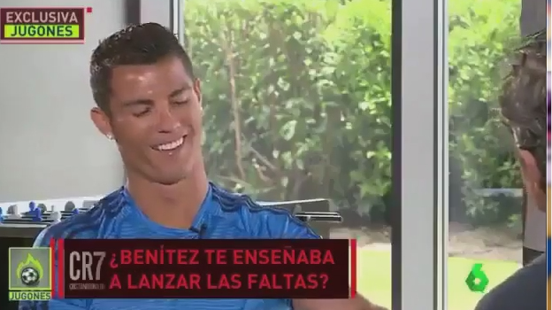 Cristiano Ronaldo dostal otázku, čo ho naučil tréner Benítez. Následovala epická reakcia!(VIDEO)