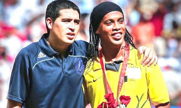 Rešpekt! Ronaldinho zvažuje návrat k futbalu. Chce pomôcť novému tímu Chapecoense!