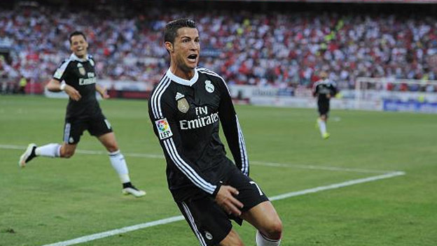 Ronaldo odpovedal neprajníkom hetrikom proti Seville