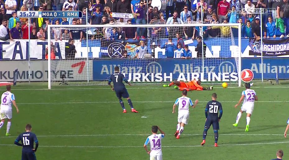 Real stratil body s Malagou, Ronaldo nedal penaltu! (VIDEO)