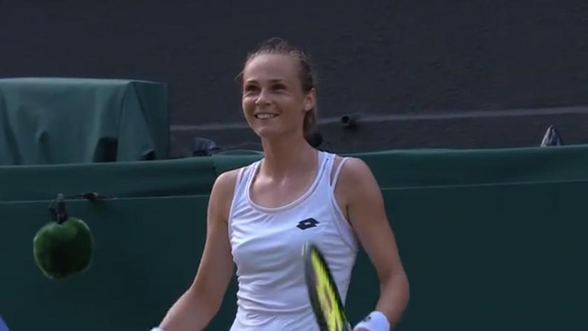 Fantastická Magdaléna Rybáriková zdolala nasadenú 3-ku Wimbledonu Češku Karolínu Plíškovú! (VIDEO)