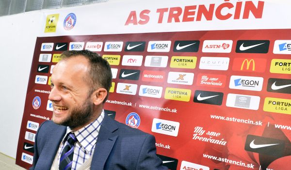 Generálny manažér Trenčína o praktikách Slovana skupovať ich hráčov: Konkurencii sa nebránime, ale toto už trochu presahuje!