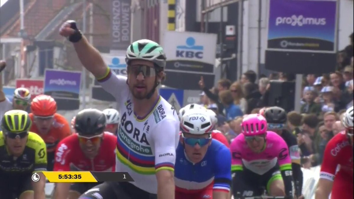 Fantastický Peter Sagan víťazom pretekov Gent-Wevelgem. V záverečnom špurte nedal nikomu žiadnu šancu! (VIDEO)