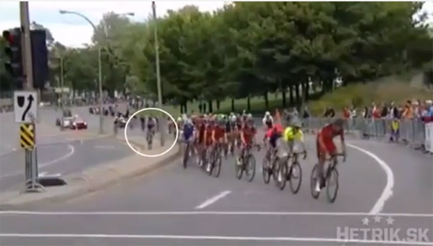 Ako sa Peter Sagan dostal na čelo pretekov v Montreale? Ako inak jazdou po ostrovčeku! (VIDEO)