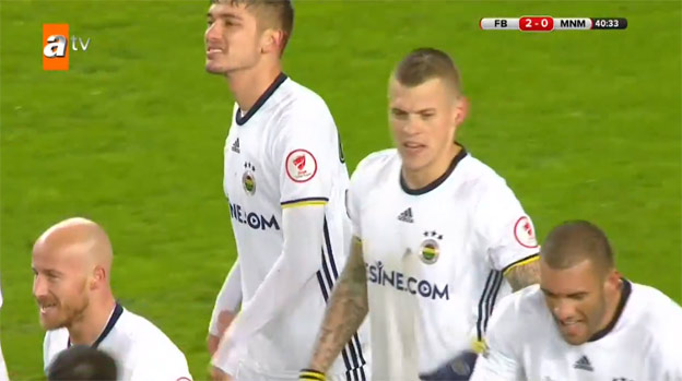 Škrtel aj Stoch úradovali v dnešnom zápase Fenerbahce, keď obaja strelili gól! (VIDEO)