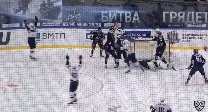 Slovan vyrovnal proti Vladivostoku 30 sekúnd pred koncom a zabezpečil si bod. V nájazdoch znovu neuspel! (VIDEO)