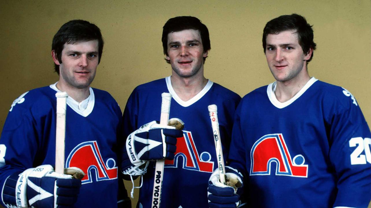 Keď si traja slovenskí bratia dokonale podmanili celú NHL. Peter, Marián a Anton si takto v jednom útoku vychutnali obranu Bostonu! (VIDEO)
