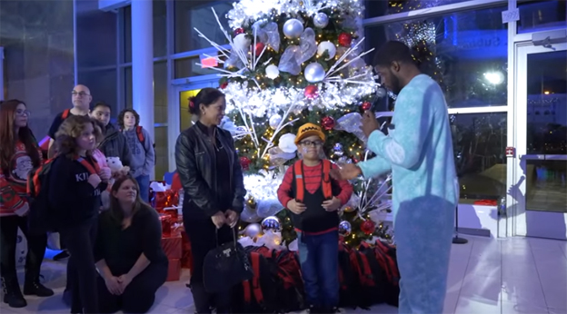 Hviezda Montrealu má veľké srdce: Pre choré deti pripravil krásny Vianočný večierok! (VIDEO)