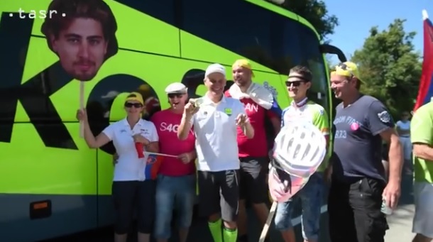 Oleg Tiňkov sa stretol s fanúšikmi zo Slovenska a poďakoval za skvelé fandenie Saganovi! (VIDEO)