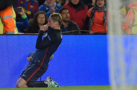 Barcelona prehráva s Atléticom 0:1 po peknej akcii zakončenej Torresom! (VIDEO)