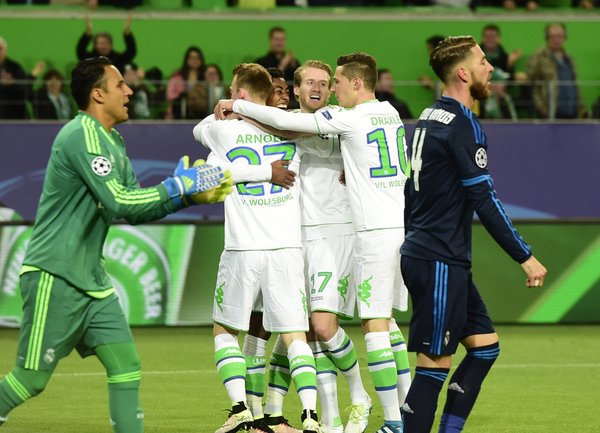 Real Madrid sa dosmial: Wolfsburg vedie vo štvrťfinále Ligy Majstrov po polčase 2:0! (VIDEO)