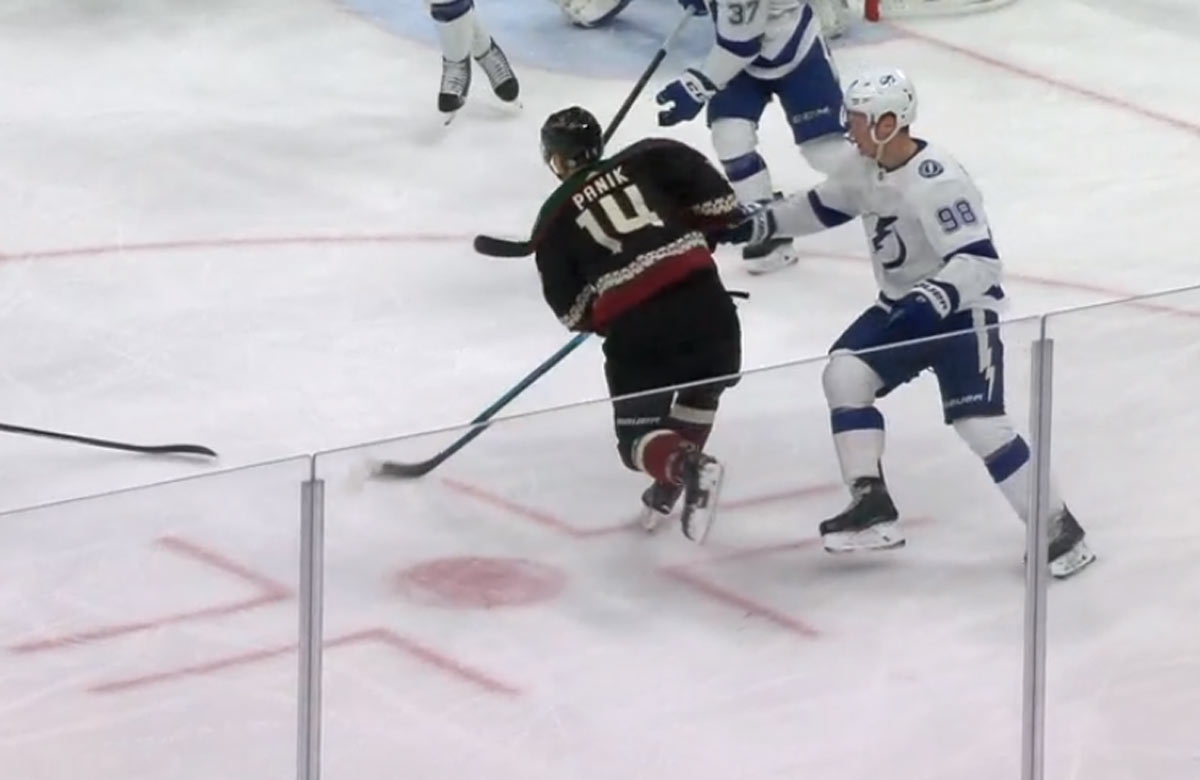 Richard Pánik a jeho prvý gól v novej sezóne NHL! (VIDEO)