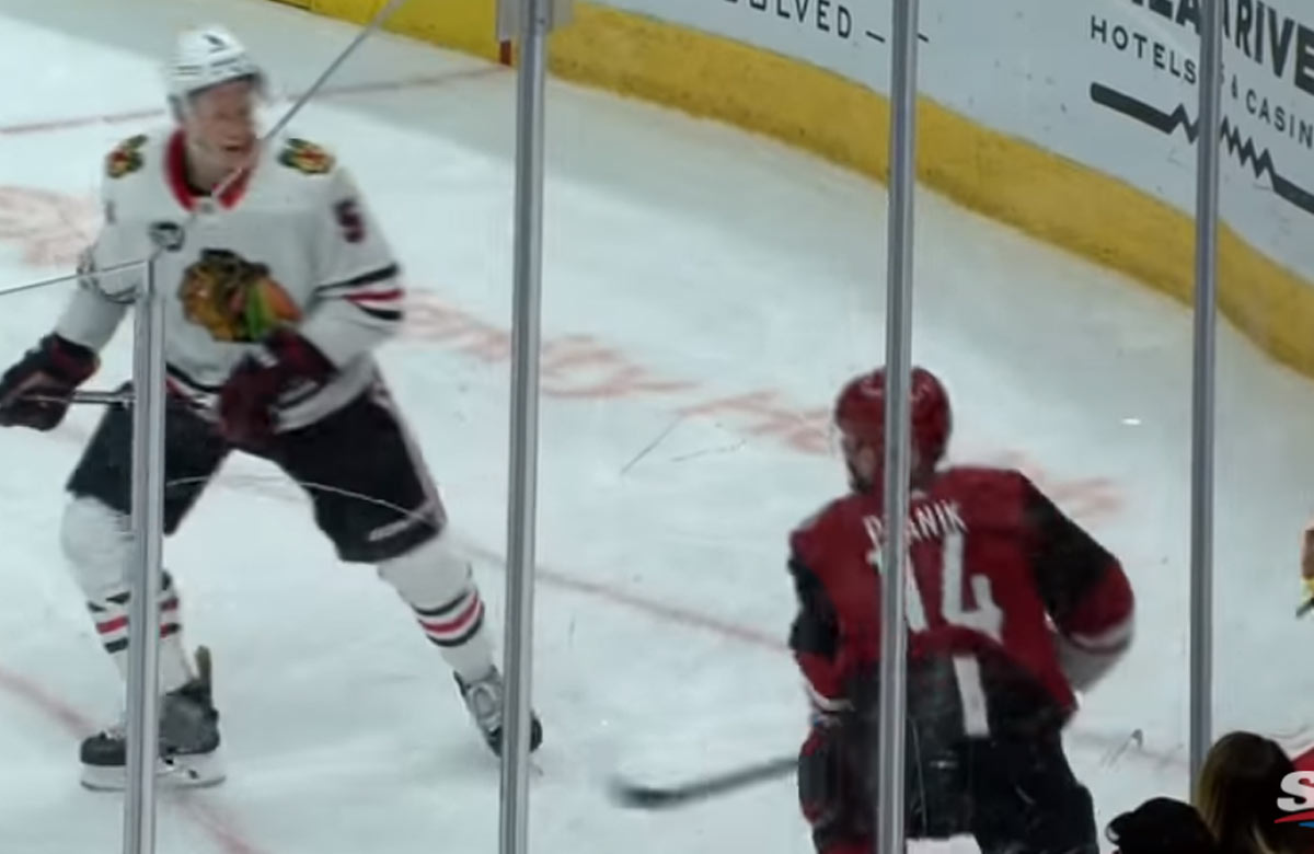 Richard Pánik inkasoval jeden z najtvrdších bodyčkov týždňa v NHL (VIDEO)