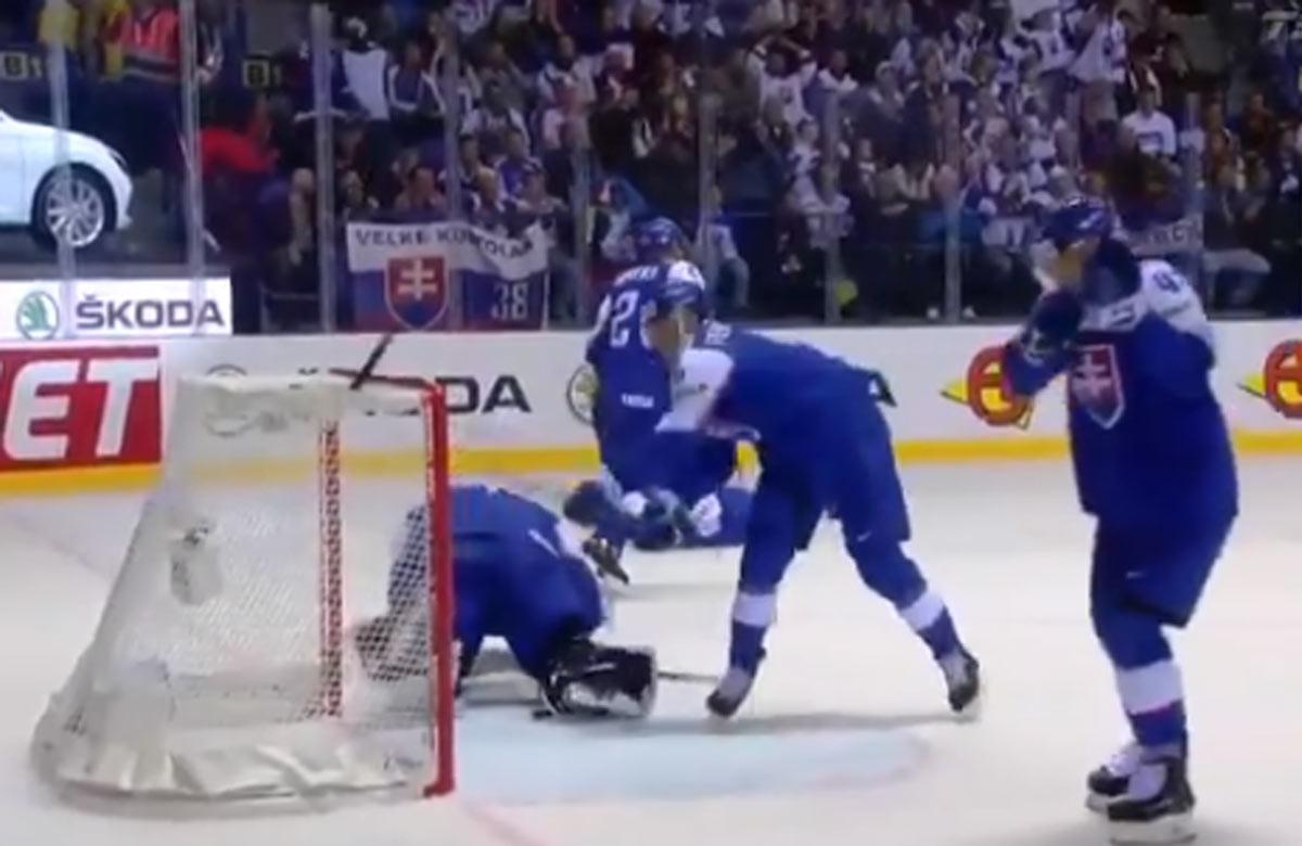 Ako Slovensko prehralo zápas s Kanadou po góle 1.8 sekundy pred koncom! (VIDEO)