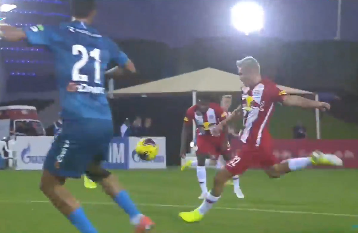 18-ročný Peter Pokorný strelil parádny gól v zápase Salzburgu so Zenitom (VIDEO)