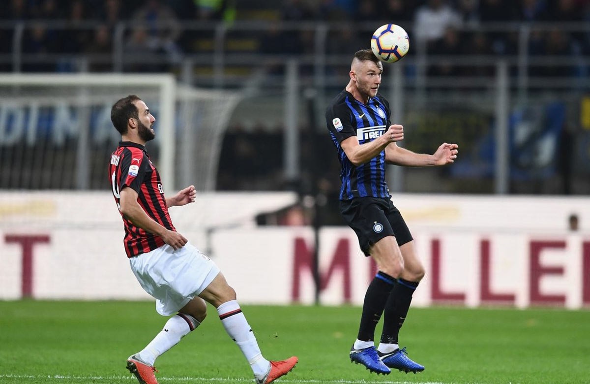 Milan Škriniar ustrážil Higuaina. Inter sa v slávnom derby tešil z triumfu! (VIDEO)