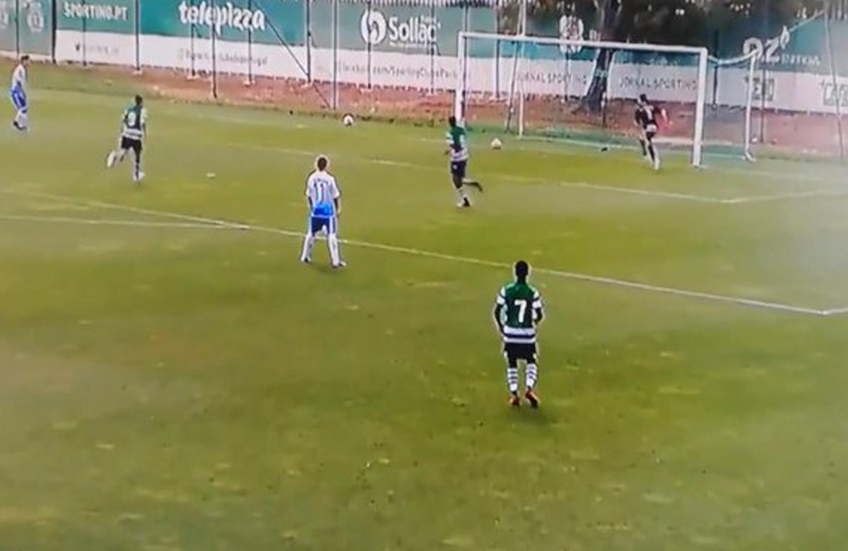 Sporting Lisabon strelil gól v 13. sekunde a to sa nedotkol lopty (VIDEO)