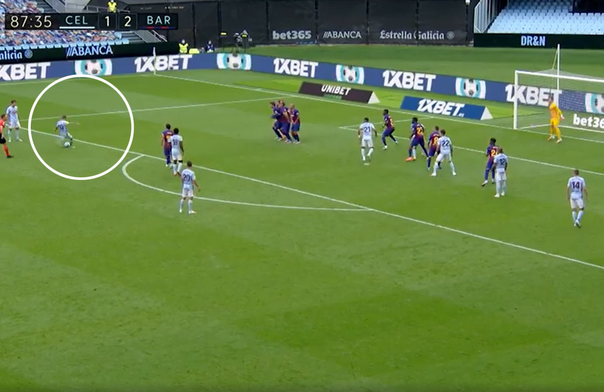 Iago Aspas v závere parádnym gólom rozhodol o remíze s Barcelonou (VIDEO)